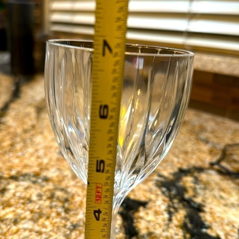 Vintage New‎ crystal Park lane wine glass Mikasa retired pattern